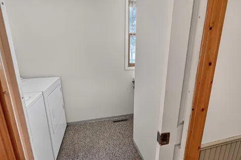 341 N Nelson Street Nelson MN 56355