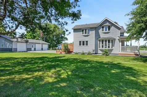 341 N Nelson Street Nelson MN 56355