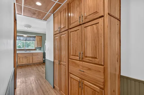 341 N Nelson Street Nelson MN 56355