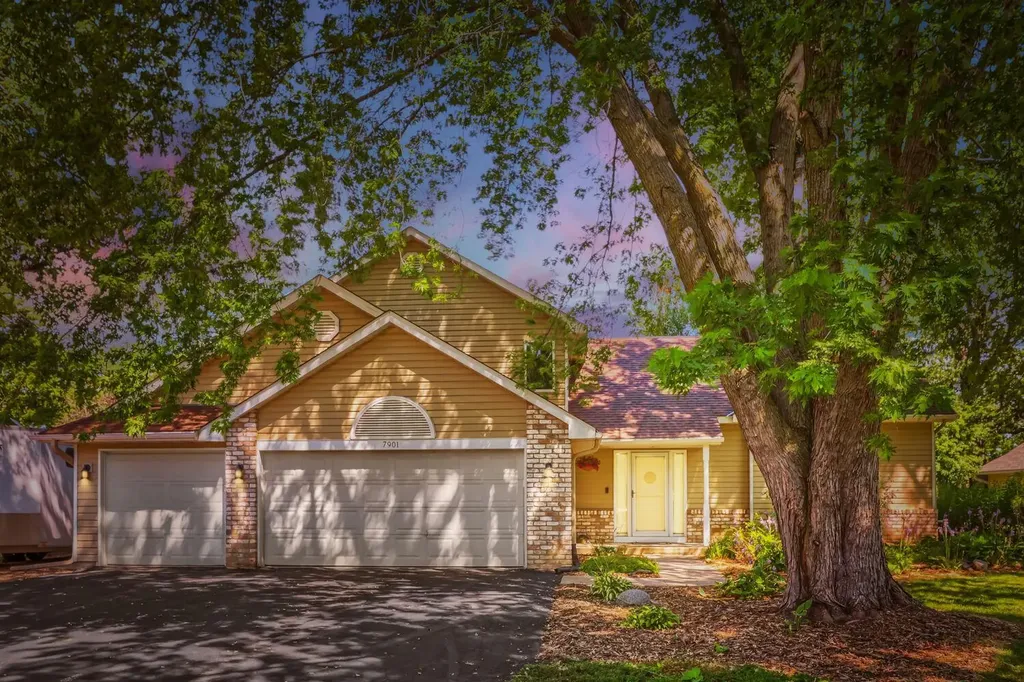 7901 Lilac Lane Victoria MN 55386