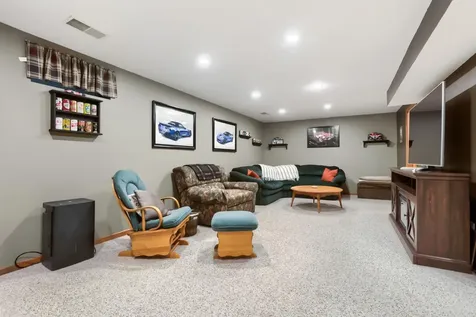 7901 Lilac Lane Victoria MN 55386