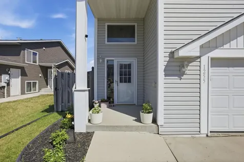 1255 4th Street NW West Fargo ND 58078