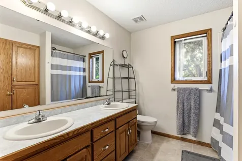 13584 Joseph Avenue Becker MN 55308