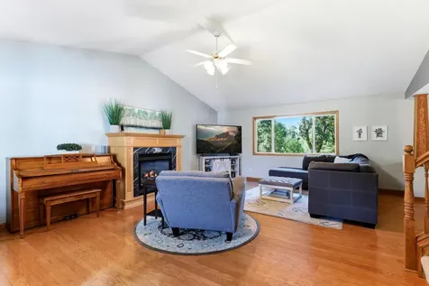 13584 Joseph Avenue Becker MN 55308