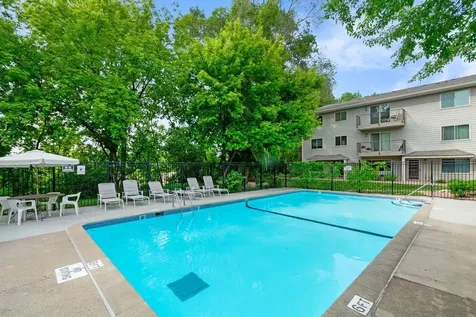 2110 Ridge Drive Saint Louis Park MN 55416
