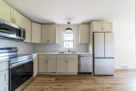 101 Dunn Avenue N Hinckley MN 55037