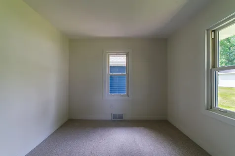 101 Dunn Avenue N Hinckley MN 55037