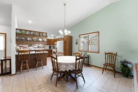 2706 9th Street SW Willmar MN 56201