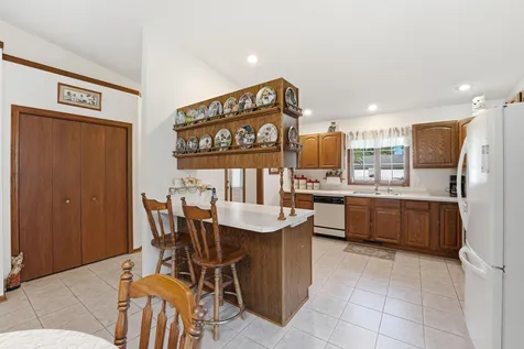 2706 9th Street SW Willmar MN 56201