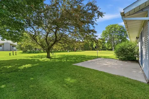 2706 9th Street SW Willmar MN 56201