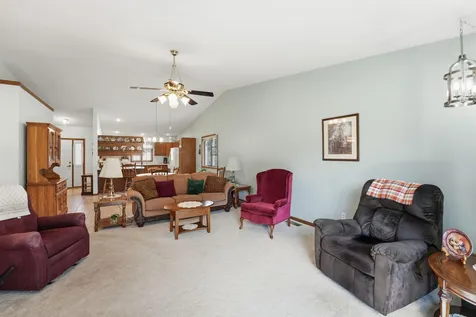 2706 9th Street SW Willmar MN 56201
