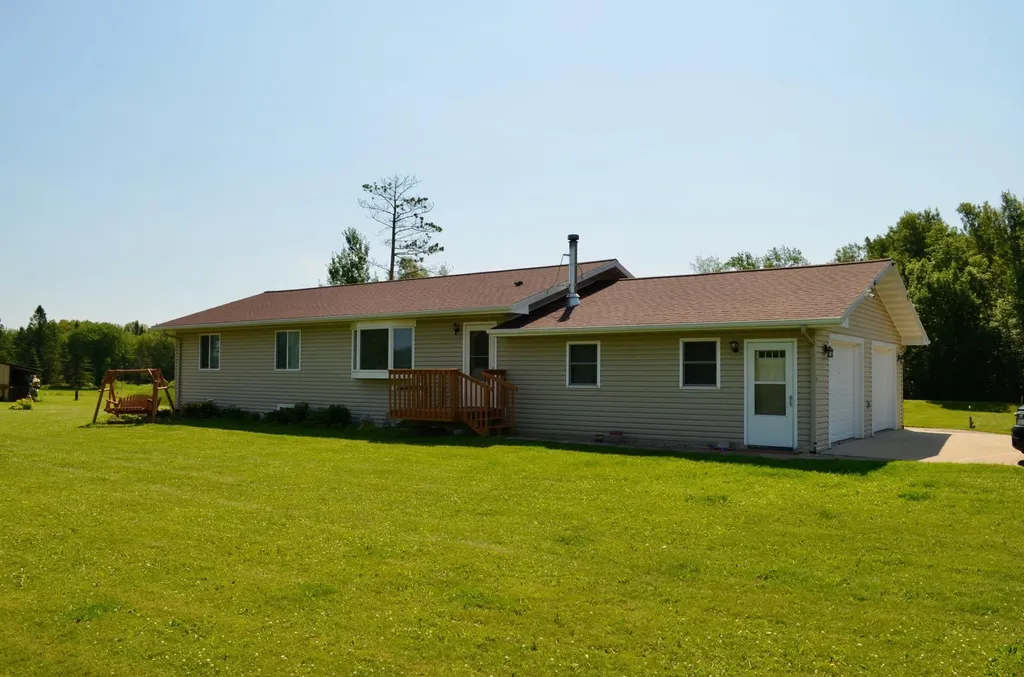 6438 Highway 29 Van Buren Twp MN 55736