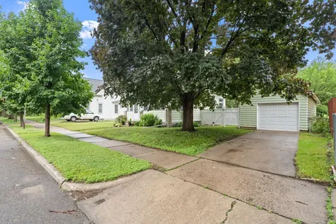 1225 6th Street E Saint Paul MN 55106