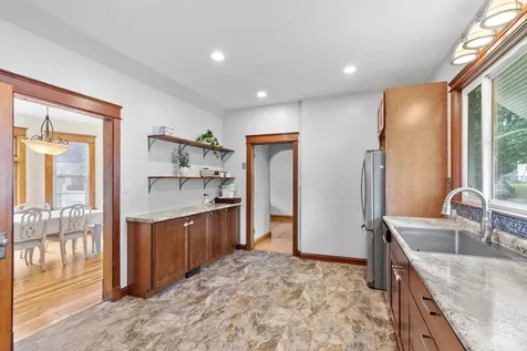 1225 6th Street E Saint Paul MN 55106
