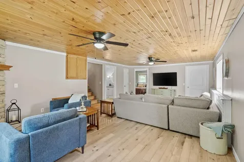 40744 Fenian Way North Branch MN 55056