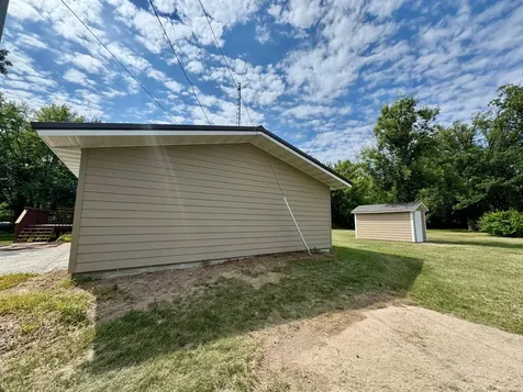 42015 Mattson Island Road Roseau MN 56751