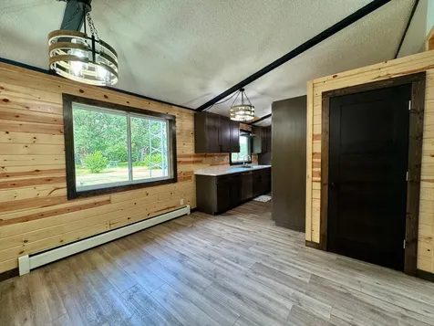 42015 Mattson Island Road Roseau MN 56751