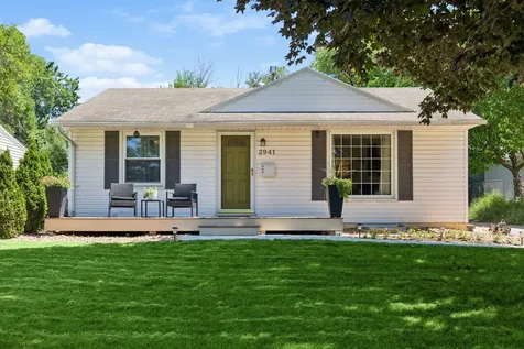 2941 Quebec Avenue S Saint Louis Park MN 55426