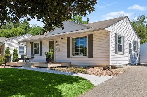 2941 Quebec Avenue S Saint Louis Park MN 55426
