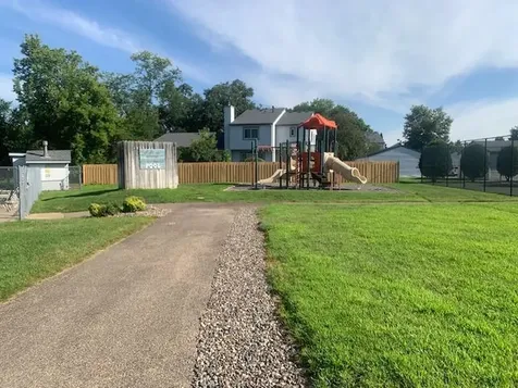1491 Woodview Avenue E Saint Paul MN 55122