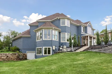 21670 Monterey Avenue Lakeville MN 55044
