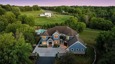 21670 Monterey Avenue Lakeville MN 55044