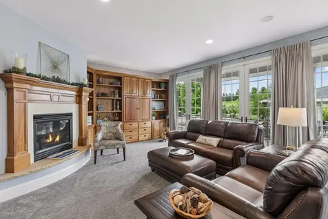 21670 Monterey Avenue Lakeville MN 55044