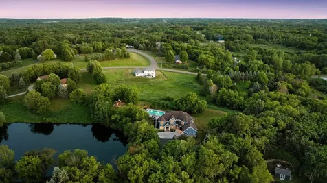 21670 Monterey Avenue Lakeville MN 55044