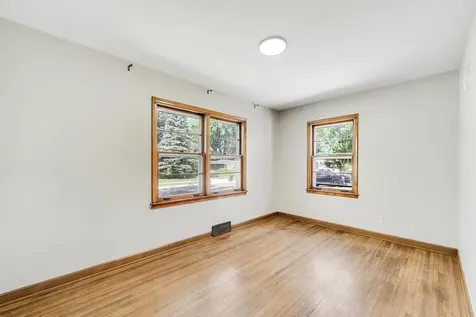 307 Lyndale Avenue N New Prague MN 56071