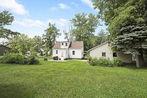 307 Lyndale Avenue N New Prague MN 56071