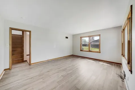 307 Lyndale Avenue N New Prague MN 56071