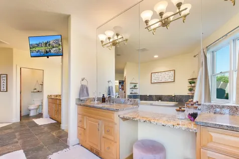 1886 Sandbar Circle Waconia MN 55387