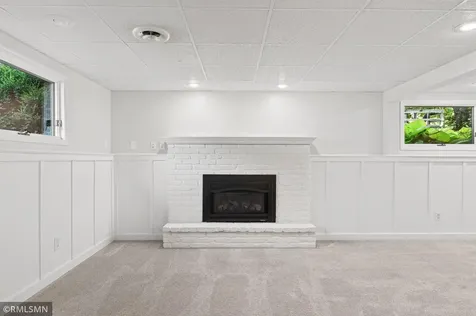 2265 Lamplight Drive Woodbury MN 55125