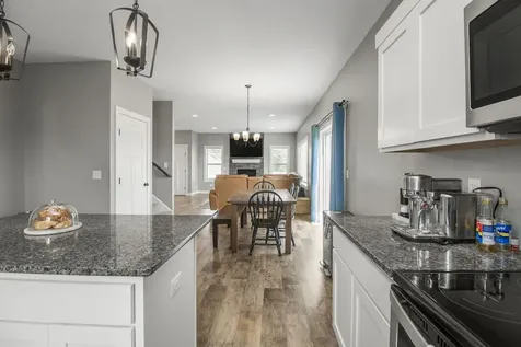 1114 Susan Lane Roberts WI 54023
