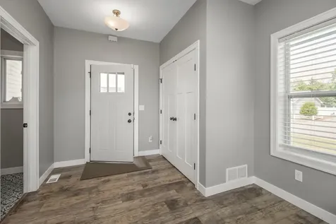 1114 Susan Lane Roberts WI 54023