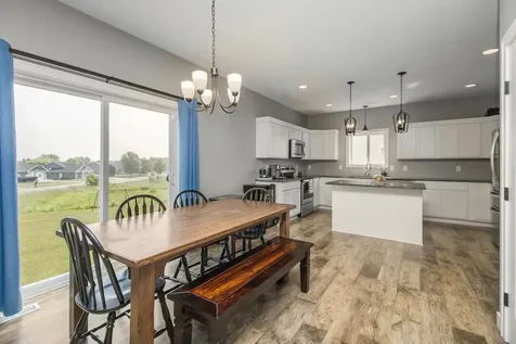 1114 Susan Lane Roberts WI 54023