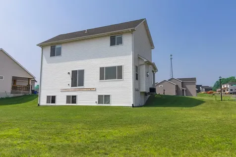 1114 Susan Lane Roberts WI 54023