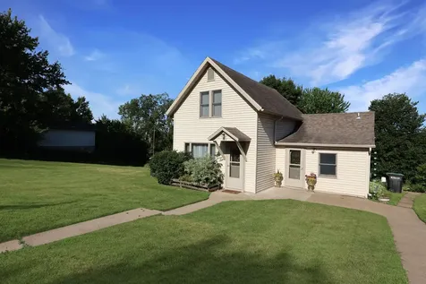 729 8th Street NE Little Falls MN 56345