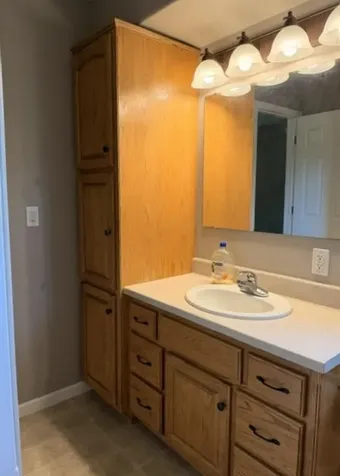 521 11 Street Heron Lake MN 56137