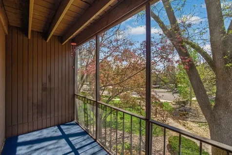 6085 Lincoln Drive Edina MN 55436