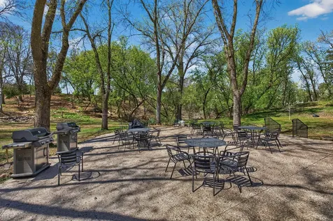 6085 Lincoln Drive Edina MN 55436