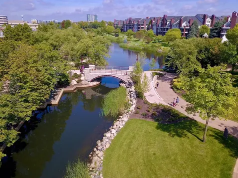 7440 Edinborough Way Edina MN 55435