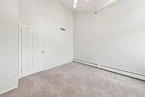 7440 Edinborough Way Edina MN 55435