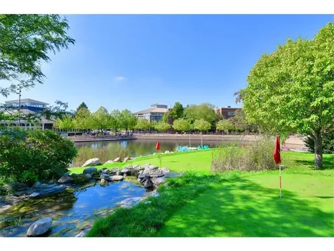 7440 Edinborough Way Edina MN 55435