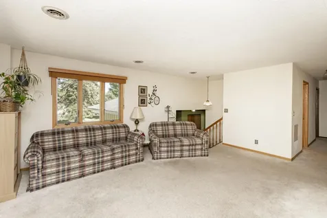 1108 62nd Avenue N Moorhead MN 56560