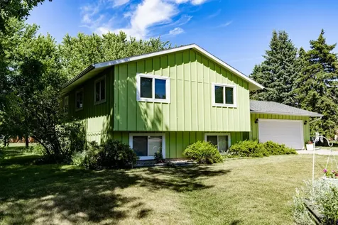 1108 62nd Avenue N Moorhead MN 56560