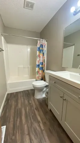 212 Tanager Path Mankato MN 56001