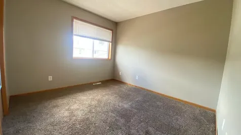 212 Tanager Path Mankato MN 56001