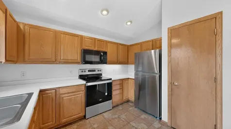 3704 Strathmore Lane SE Rochester MN 55904