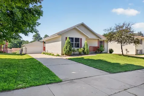 3704 Strathmore Lane SE Rochester MN 55904